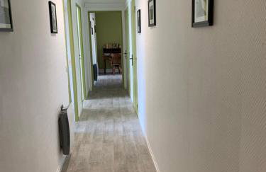 Vue exceptionnelle sur la place Gambetta Plein centre cafés restos idéal séjour pro ou en famille - Foto 27