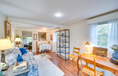 Hike, Sip and Explore Charming Waterford Cottage! - Foto 1