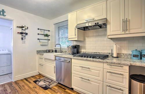 Walk to Dtwn Littleton Updated Pet-Friendly Home - Foto 4