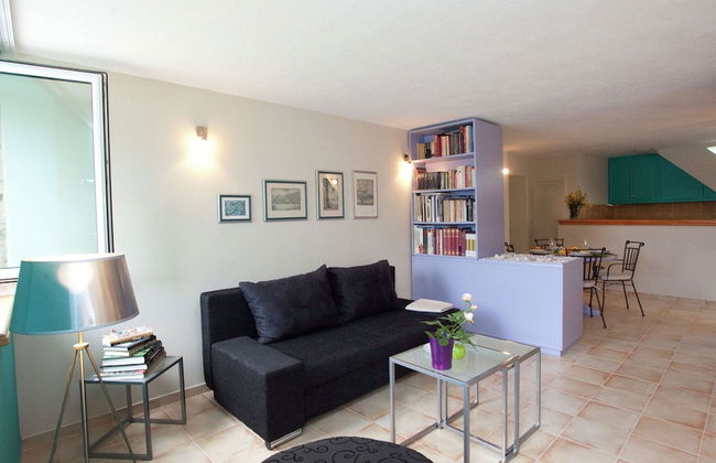 Beautiful Holiday Home on the Island Brac, With the Sea and a Small Beach in Front of the Door - Foto 8