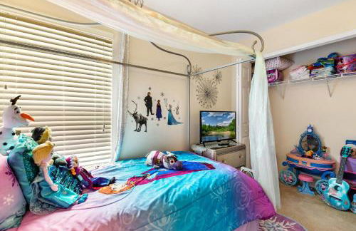 Family Friendly Emerald Island Resort Vacation Home with Private Pool and Spa Near Disney - Foto 29