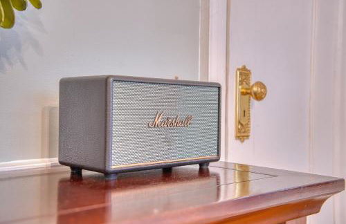 Brooklyn Gem 3 Blocks to Prospect Park - 3 King Beds 1 Queen, Free parking, - Foto 27