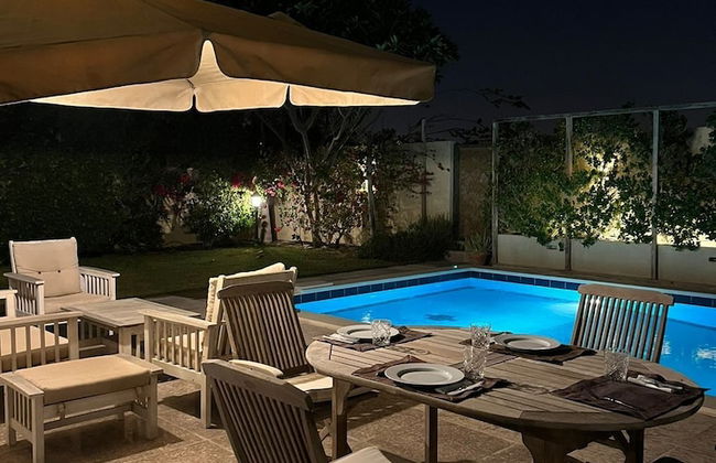 Charming and Cozy Apartment in Dubai Available now - Photo 10