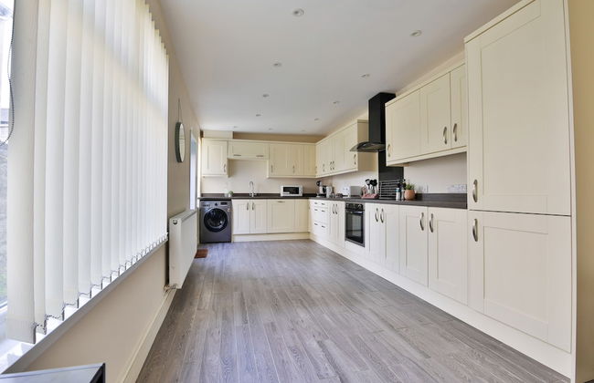Tranquil 3-bed Home in Cardiff - Foto 15