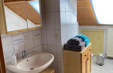 Dachgeschosswohnung im zweiten Obergeschoss - Foto 19