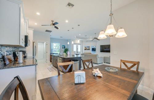 Hot Tub and Lanai! Marco Island Home 2 Mi to Beaches - Foto 9