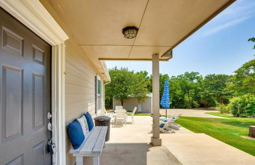 half Mi to Lake Texoma Home with Fire Pit and Grill! - Photo 30