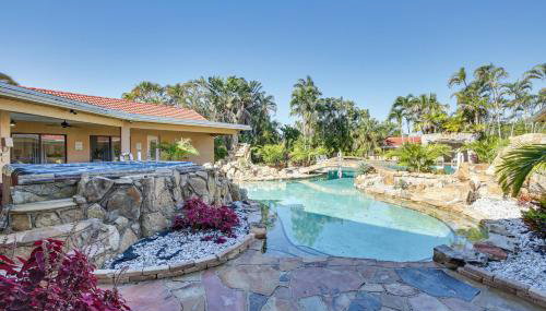 Pool and Hot Tub Spacious Villa in Coral Springs! - Foto 3