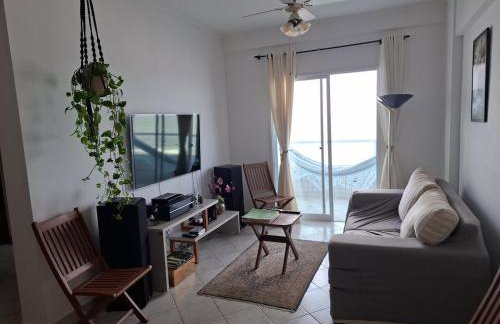 Nascente, 2 quartos Jardim Praia Grande, pe na areia - Foto 1