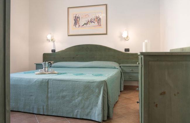 Idyllic Residence Cala Viola 1 Bedroom Apartment Sleeps 3 No1414 - Foto 4