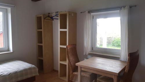 Zweibettzimmer mit Bad auf Pferdehof in Much - Foto 2