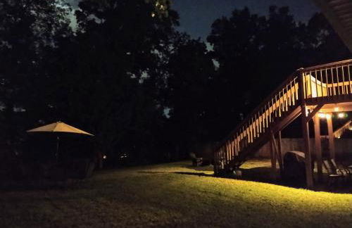 Lovely 5 Bedrooms, 3 Full Baths Home Near Parks! - Foto 37