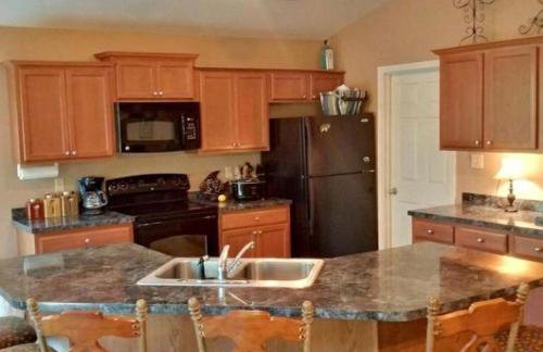 Lovely Waterfront Cabin Ideal for Weekend Getaway on Greers Ferry Lake, Arkansas - Foto 22