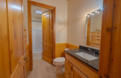 FoxHill Family Lodge Retreat with views from all sides and Hike over a hundred forty acres - Foto 22