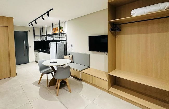 Box 150 - LikeHome Hospedagens - Foto 17