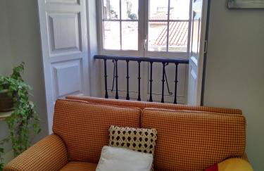 Rua Nova Apartment 28, 3 Dormitorios, WIFI, PS4 y Netflix, a 200m Catedral - Foto 4