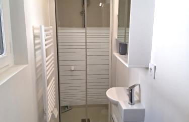 La Maisonnette Notre Dame - Terrasse privative - Hypercentre - 50m Bords de Loire - 4 personnes - Foto 6