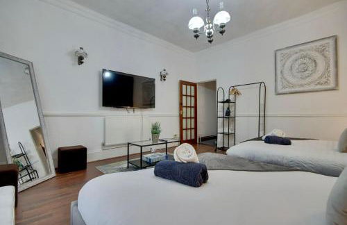 Portsmouth Maisonette with 5 Beds and Pool Table - Foto 15