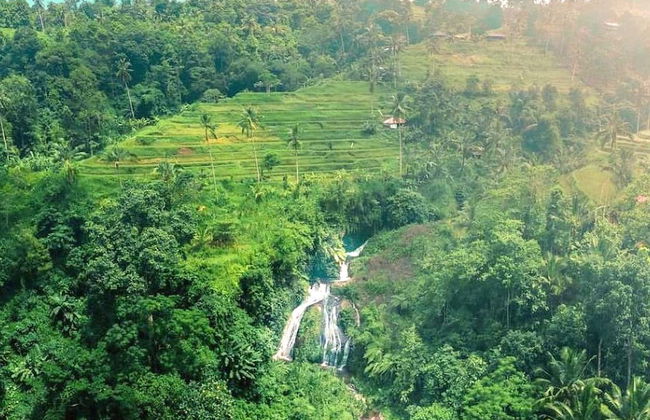 Sekumpul Private Hiking Tour + Ulun Danu Bratan Temple - Photo 2