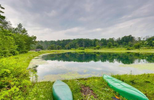 Scenic Deck and Grill Middlebury Center Retreat! - Foto 28