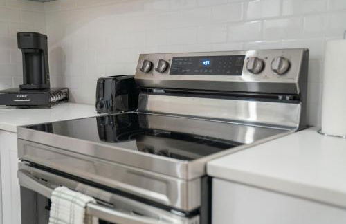 DT DFW Chic Free Parking and Pool In Medical District - Foto 26