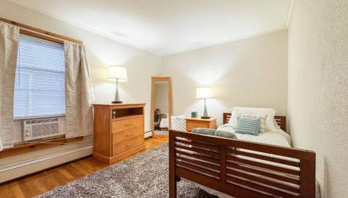 Manchester -Queen beds - Mins to MHT - W/D in Unit - Foto 2, Other