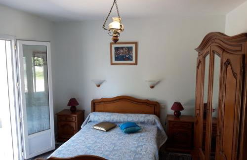 Appartement en rez de chaussee de maison - Foto 4