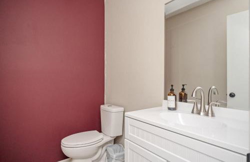 Family & Dog Friendly 4BD-3BA in Stone Mountain - Foto 27