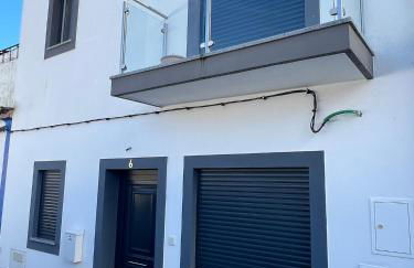 A Janela do Cantinho - Foto 1