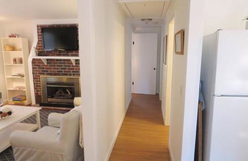 Whip-o-Will Woods: Dog-Friendly Cape Cottage - Photo 9