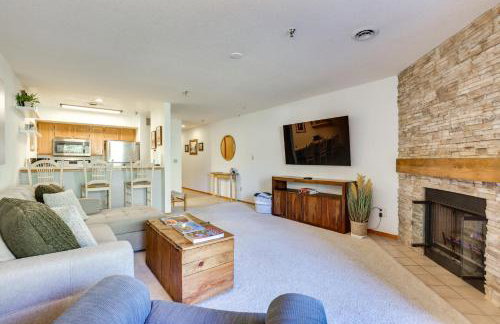 Walkable Frisco Condo Mtn Views and Shared Hot Tub! - Foto 2