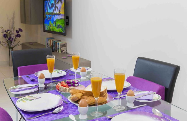 Luxury 2 Bed Apartment - Foto 11