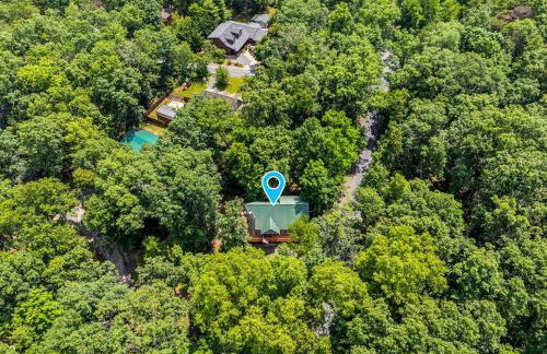 Rustic A-Frame Chalet with Hot Tub & Scenic Views in Mount Jackson, Virginia - Photo 52