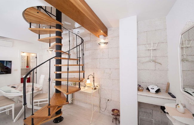 Stone House in Podgora With Sea Views - Photo 13