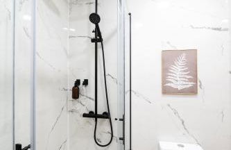 Apartamento Rosales Suites Lujo en el Centro - Photo 20