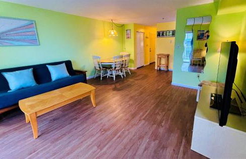 Marylander Condominiums, 90 steps from the beach - Foto 74