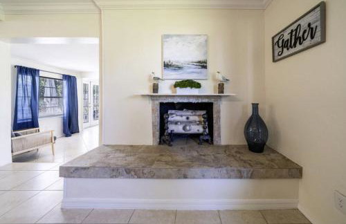 Beautiful 2bd with River Views & Amazing Sunsets in Ft Myers - Foto 19