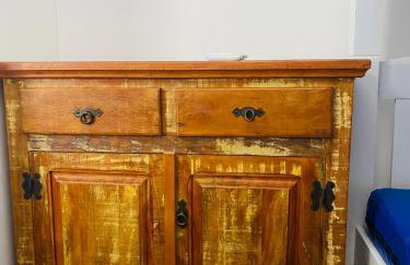 Apto com ar-cond e piscina a 100m mar praia da Enseada - Foto 41