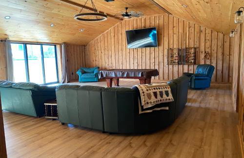 4BR Barndominium by the Mountainside 10 minutes from Carlisle - Foto 1