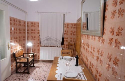 Poros Home - Photo 5