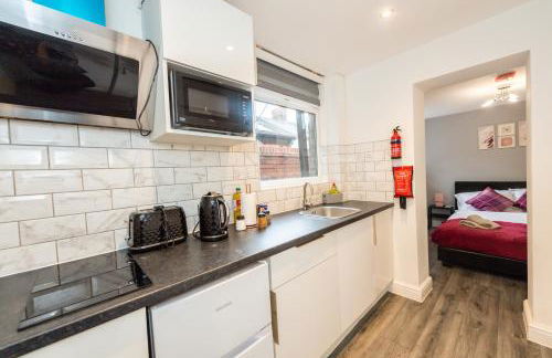 Five Seasons Liverpool City - Modern Studios near Anfield - Foto 30