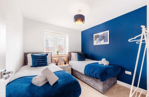 4 Bed, 3 Bath Townhouse in Colchester - Business, Contractor and Leisure - Singles or Superkings - Disc0unts - Foto 10