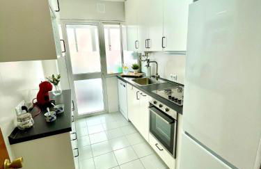 GATU Villa Sol, junto a la playa , piscina, 2 baños, aire cc, terraza, " Preferente mayores de 21 años y familias " - Foto 32