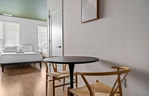 Spacious Studio in Midtown Free Pool and Parking - Foto 1