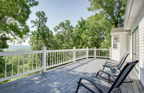 Spacious Family Home Near Lake of the Ozarks! - Foto 1