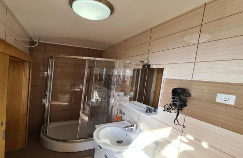 Luxury Apartment with heated pool in Starigrad - Foto 15