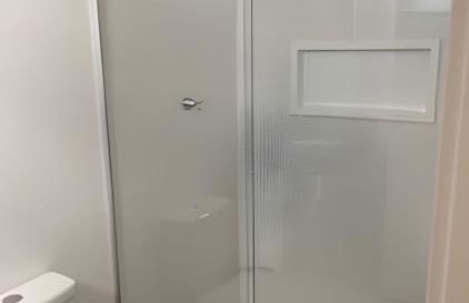 Para 10 pessoas, 03 quartos ar condicionado e ventilador, garagem, atrás do hospital da Unimed apt 302 - Foto 13