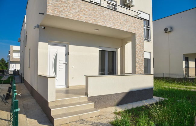 Villa w Garden Balcony 8 min to Ulcinj Long Beach - Foto 18