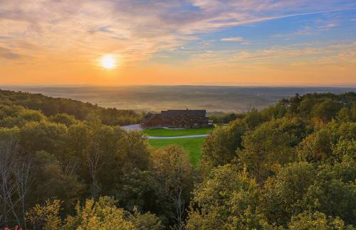 Pinnacle Pointe by Relaxtay 600 Acre Private Luxury Estate with Spa, Pool, Theater and Lake - Foto 5