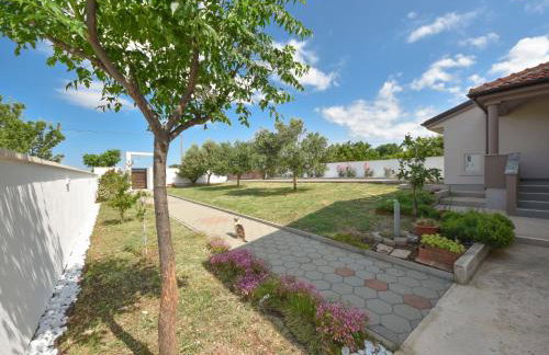 Holiday Home Villa Laura by Interhome - Photo 28